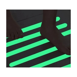 Taśma fluorescencyjna świecąca w ciemności 3m